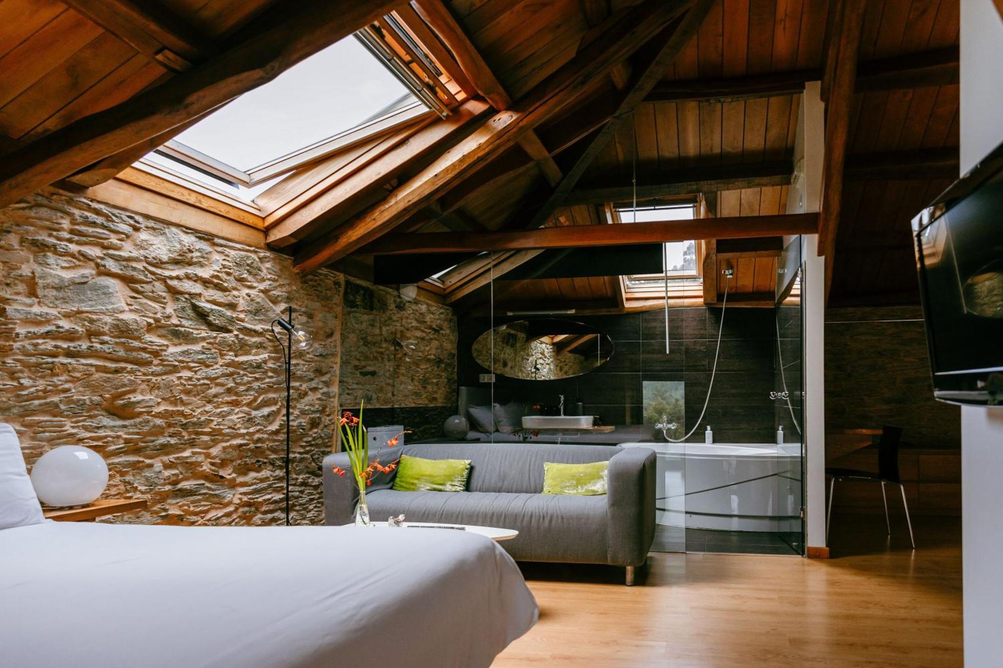 Hotel El Castano Dormilon Santa Marta de Ortigueira Exteriör bild