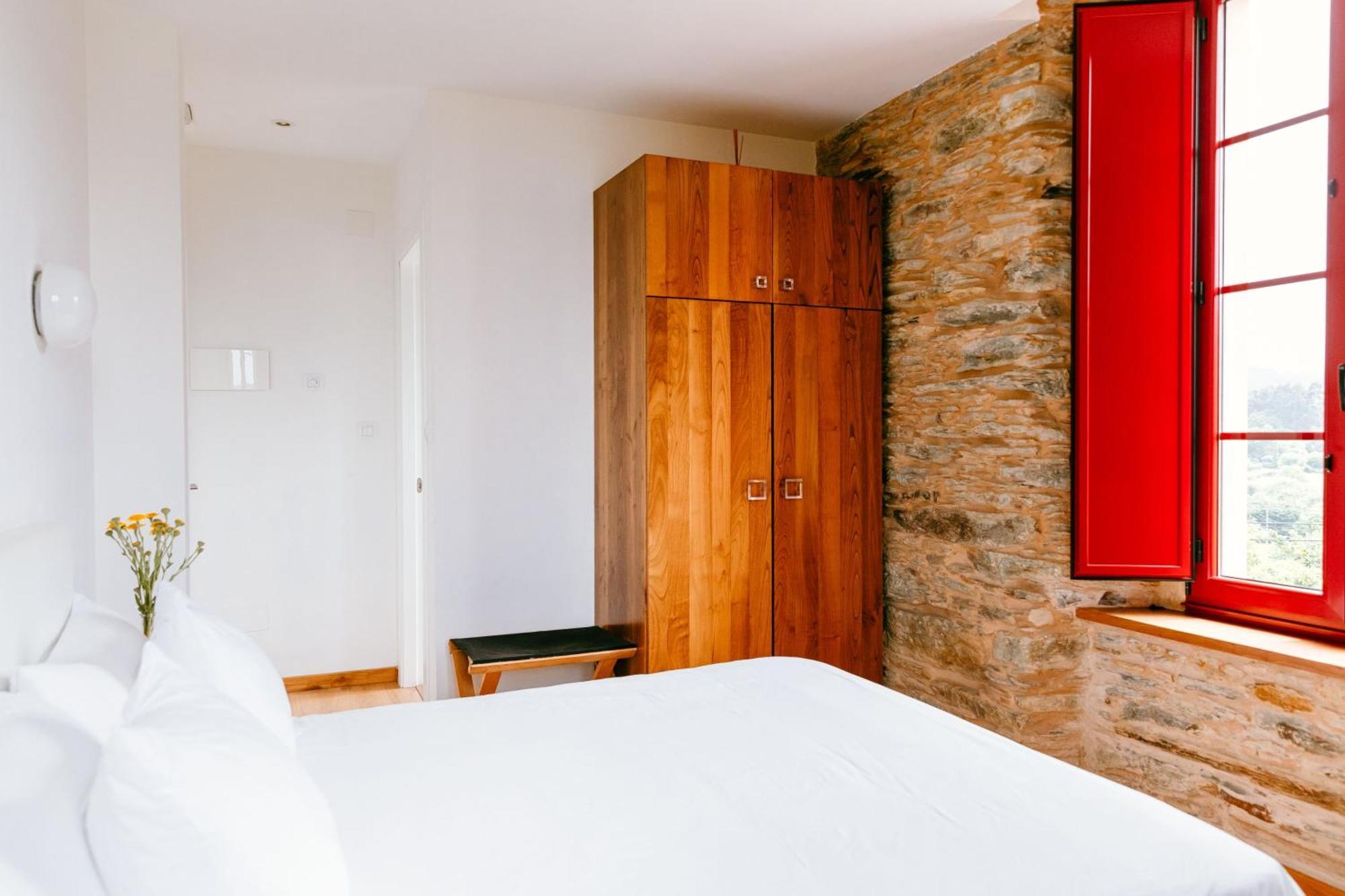 Hotel El Castano Dormilon Santa Marta de Ortigueira Exteriör bild