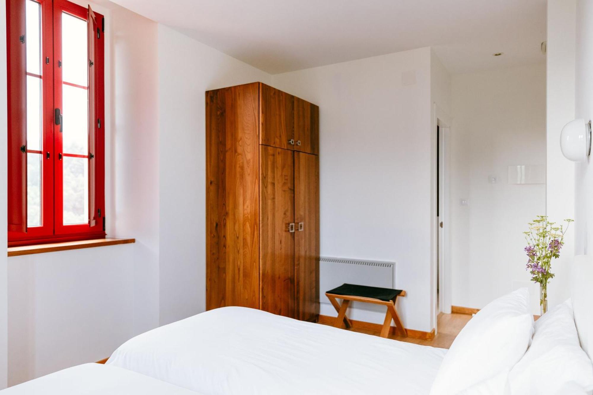Hotel El Castano Dormilon Santa Marta de Ortigueira Exteriör bild