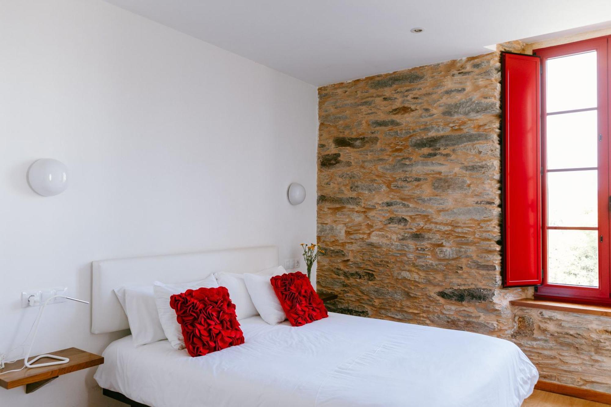 Hotel El Castano Dormilon Santa Marta de Ortigueira Exteriör bild