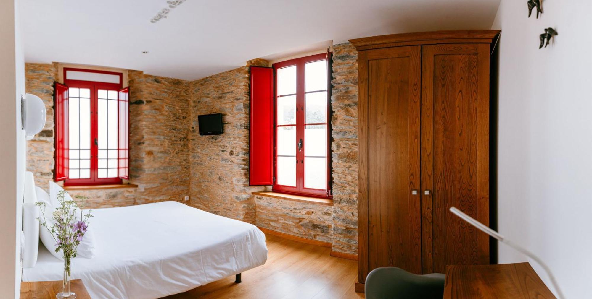 Hotel El Castano Dormilon Santa Marta de Ortigueira Exteriör bild