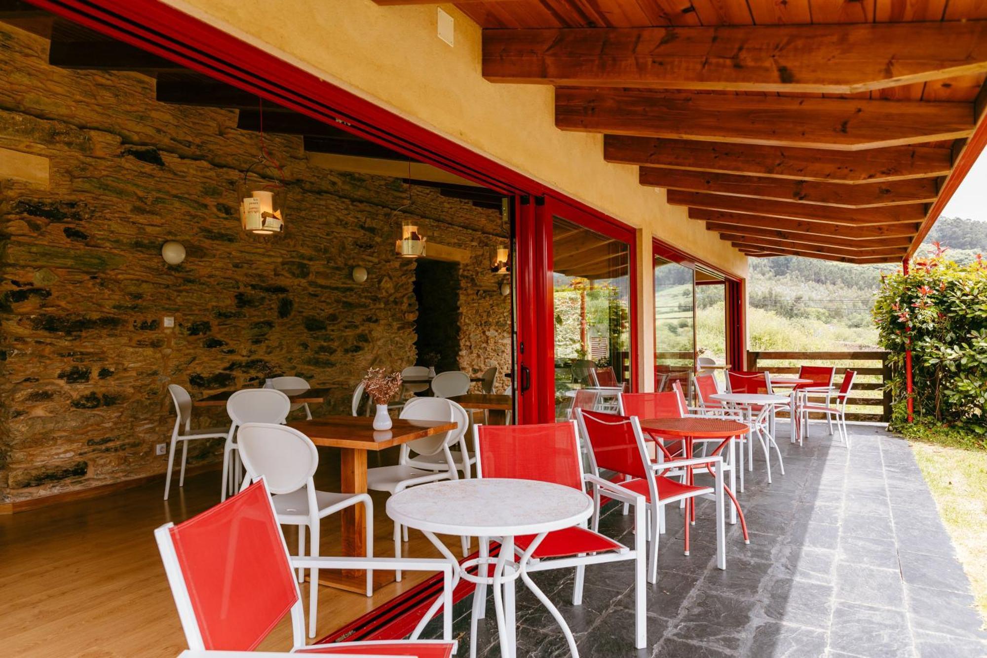 Hotel El Castano Dormilon Santa Marta de Ortigueira Exteriör bild